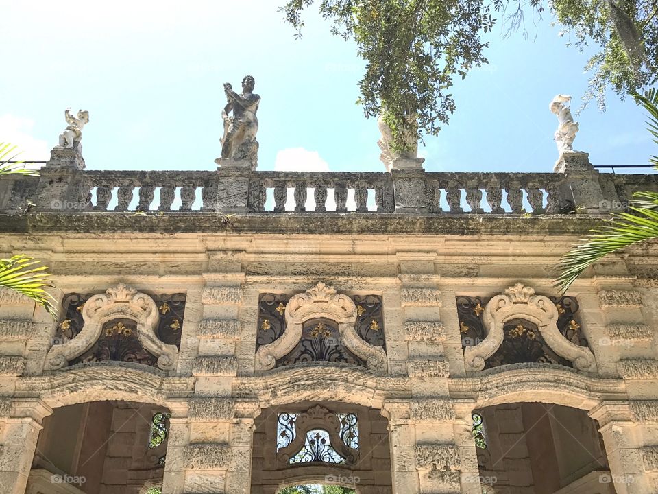 Loving this architecture 😍