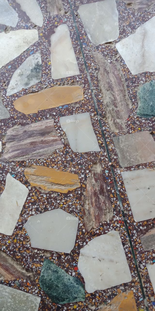 this tell make by break