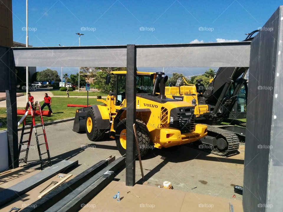 Volvo building exhibition