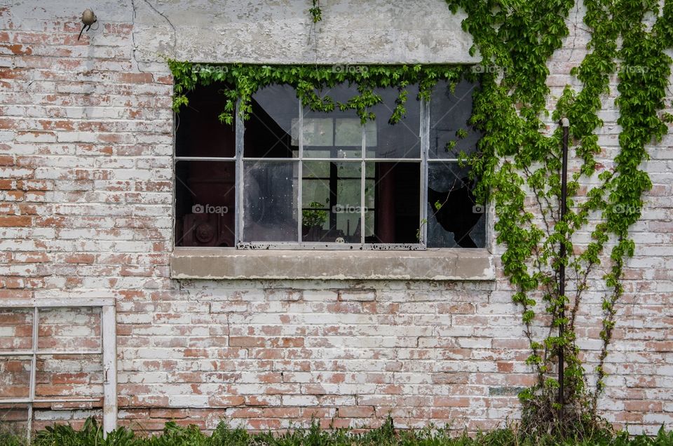 Old run down building 