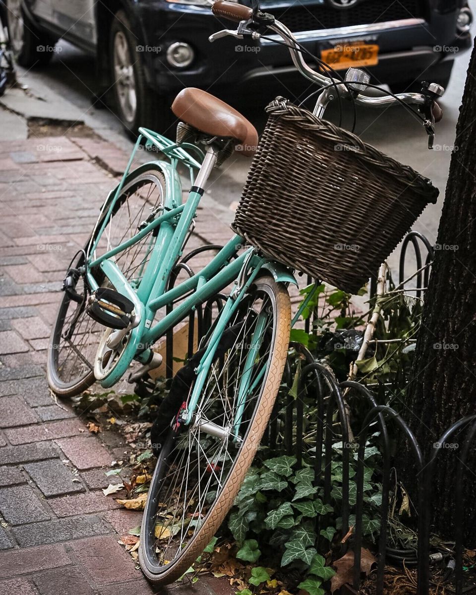 Bike and basket 
