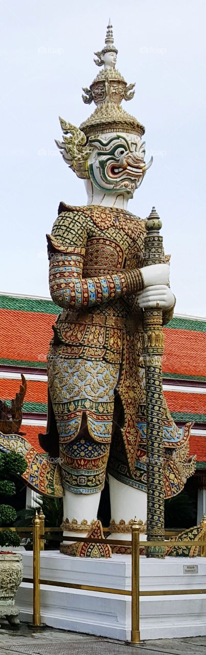 Statue