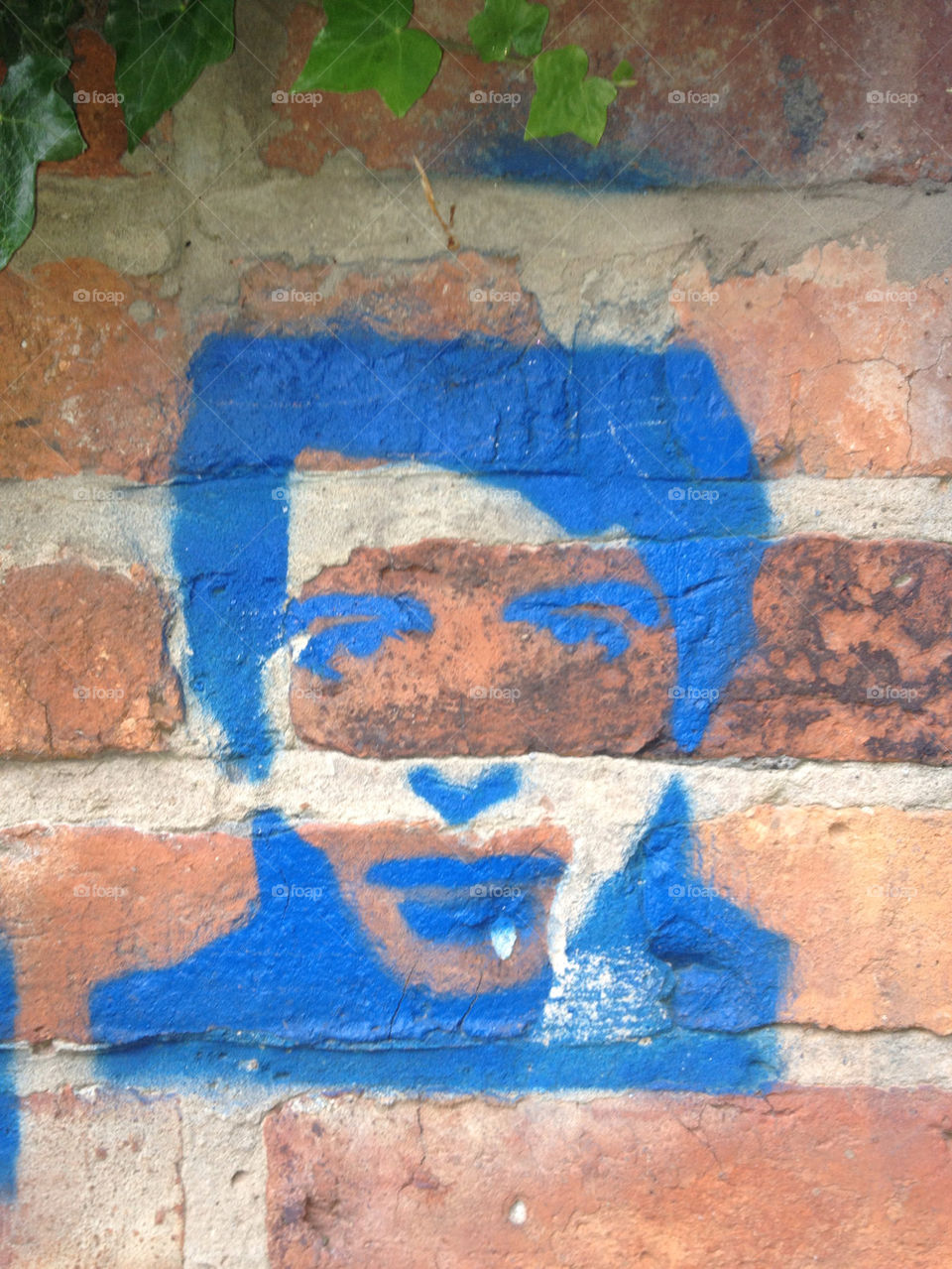 graffiti blue wall arts by zregreb