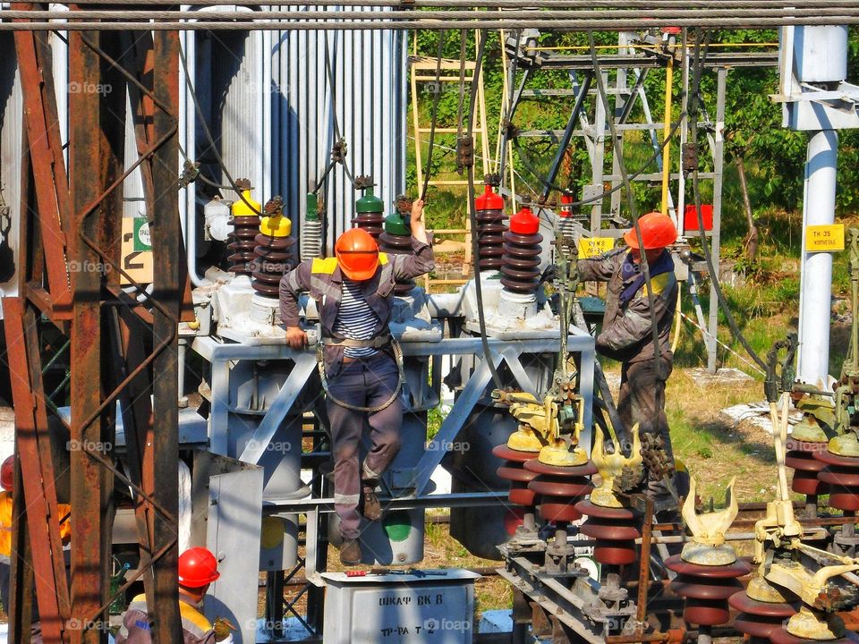 work of electricians on high-voltage equipment of a substation