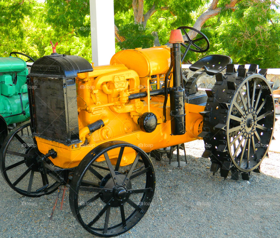 Antique tractors with steel wheels!
These iron best are a thing of the past. They are housed in an outdoor museum - Museo del Transporte,Santiago de Cuba!