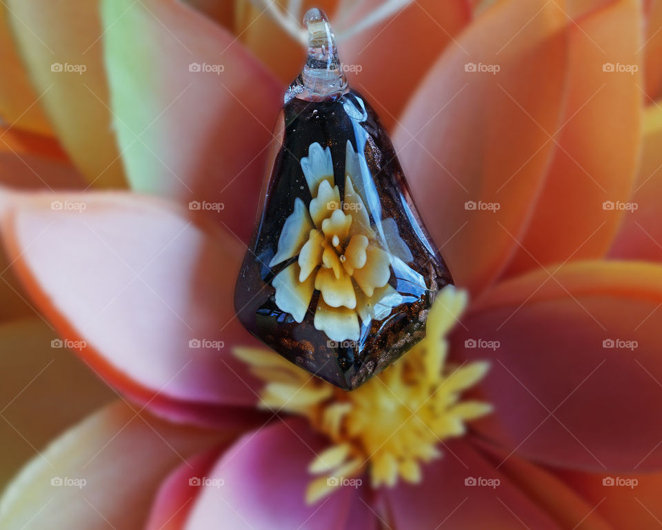 Yellow, white and black glass flower necklace