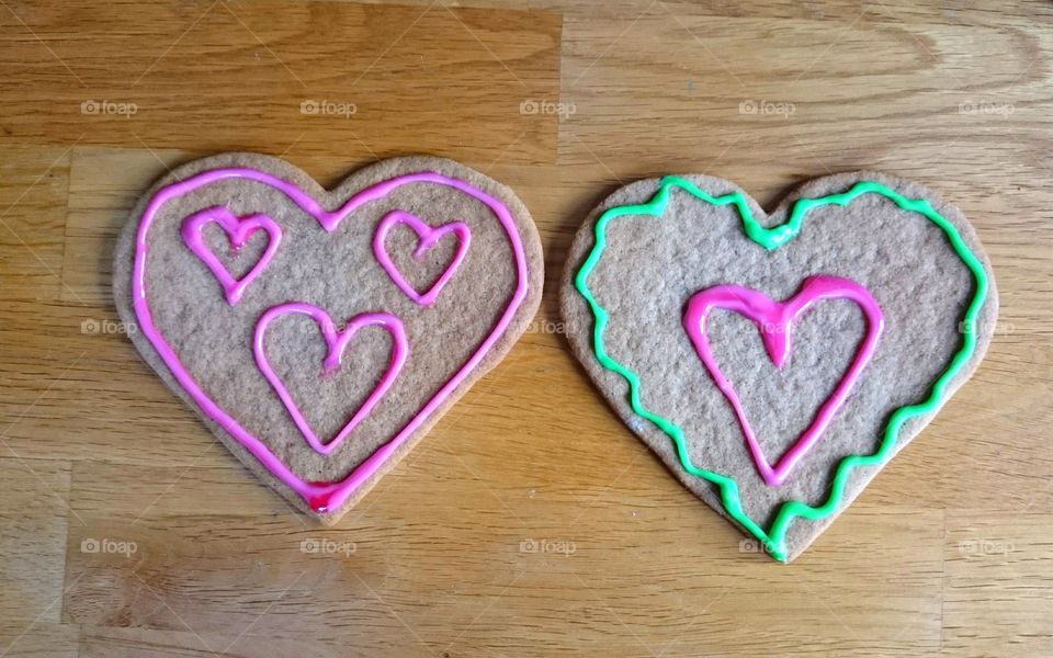 Gingerbread hearts