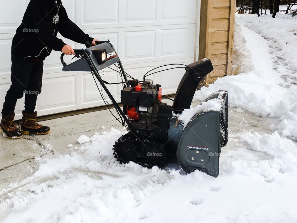 Snow blowing 