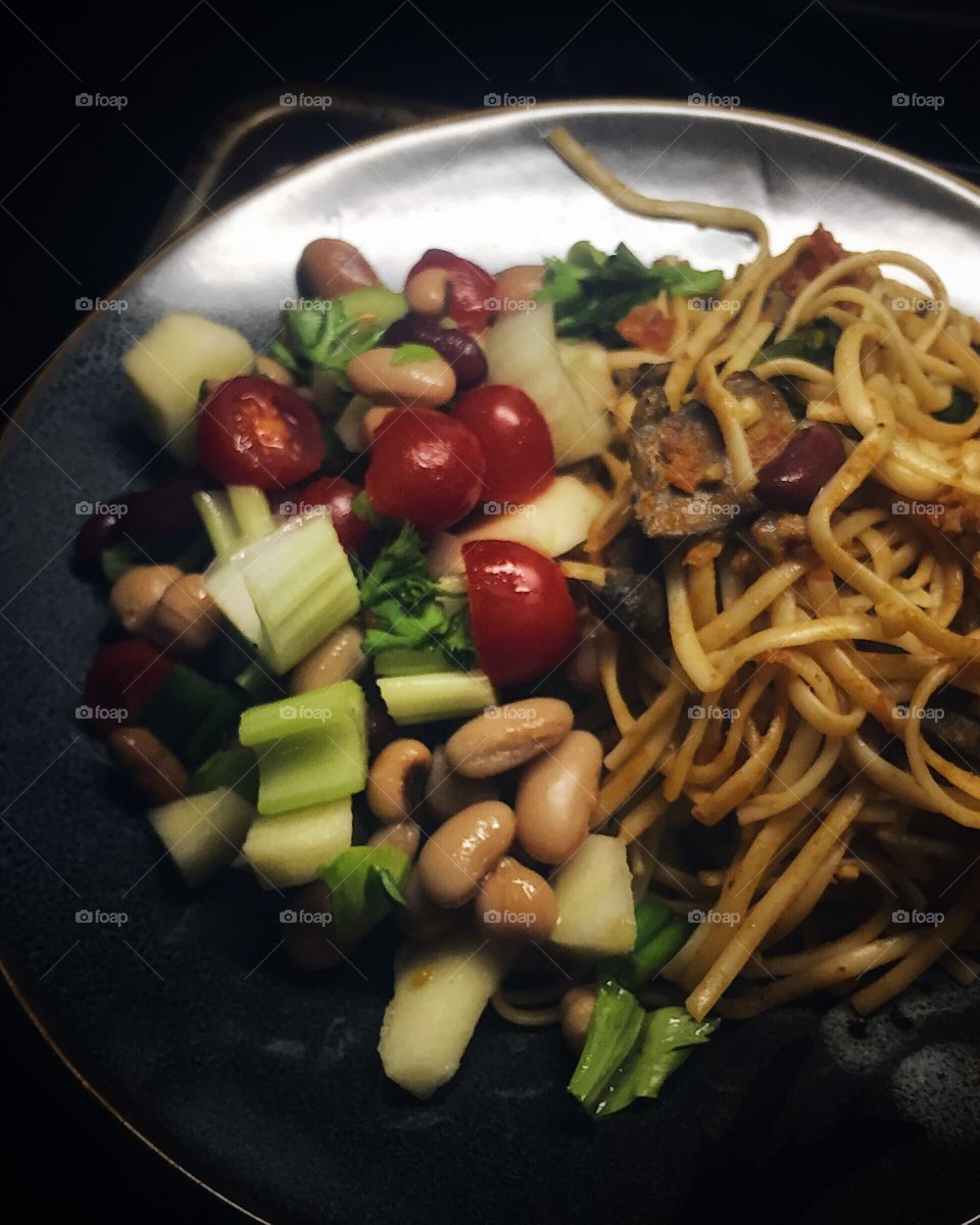 Healthy meal for tonight.  Spaghetti and salad.
