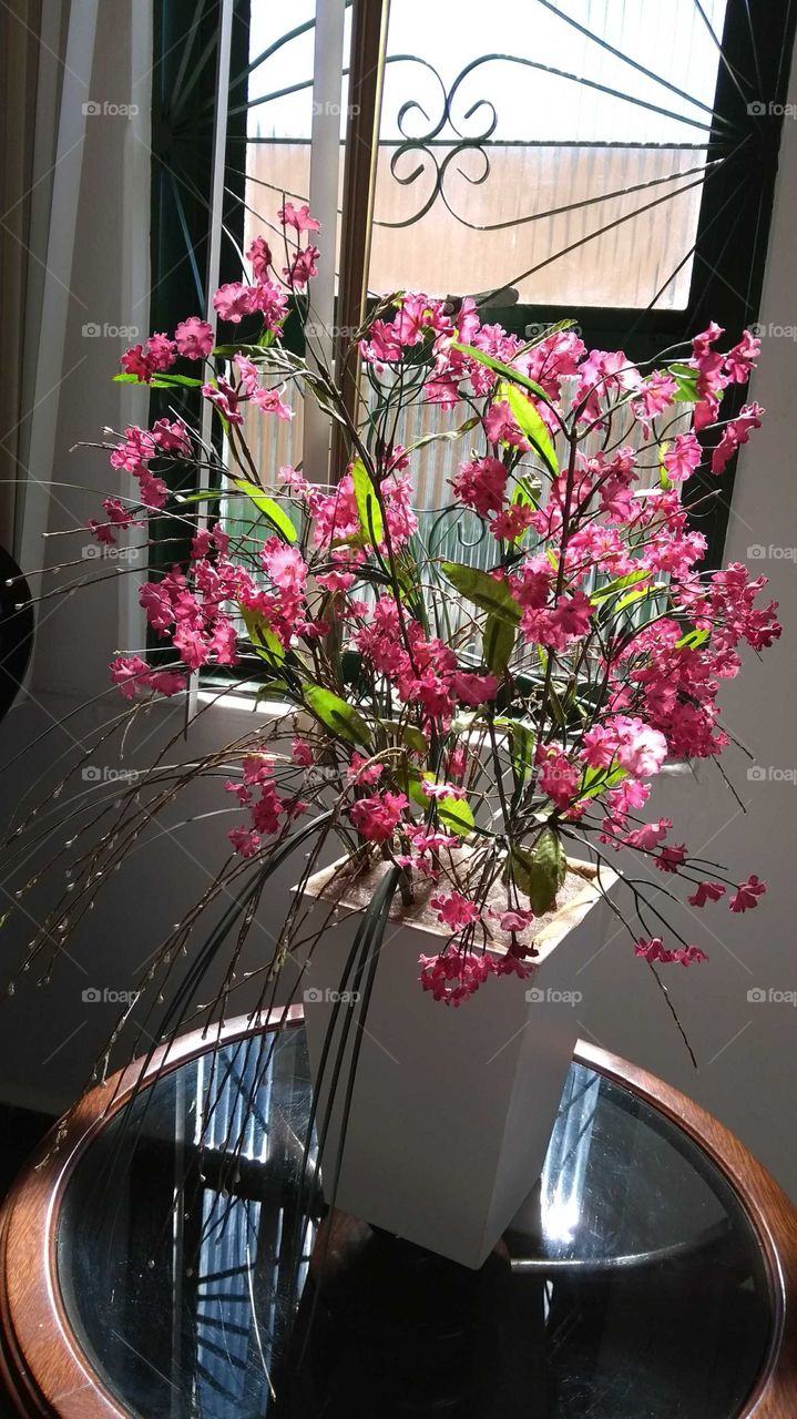 flores no vaso