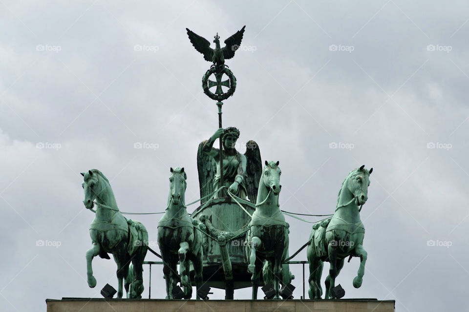 Brandenburger Gate, Quadriga statue