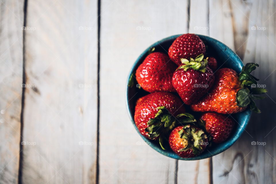 fresh strawberries 